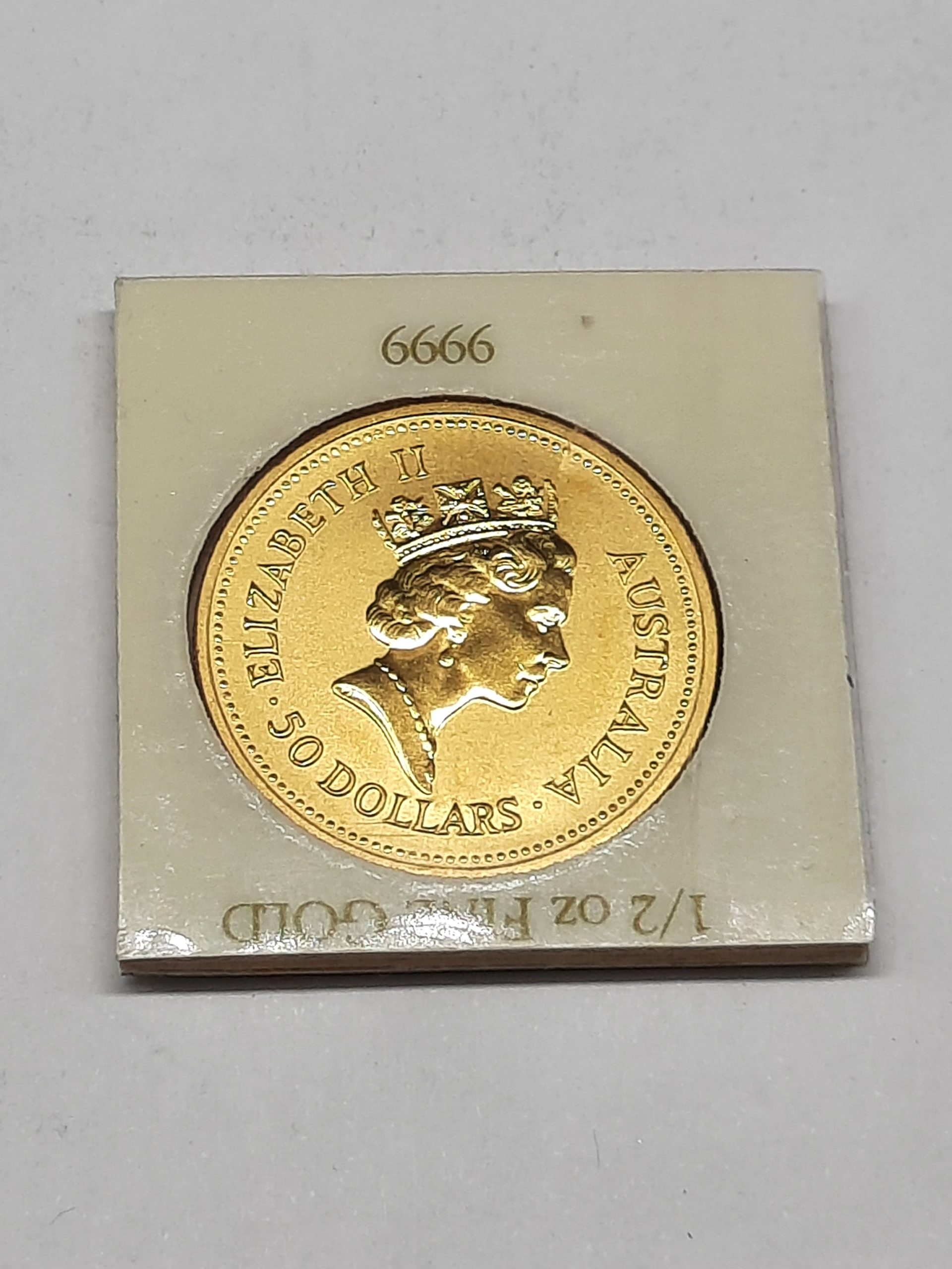 1987 Perth Mint 1/2oz 9999 Gold Coin (The Australian Nugget Series) Hand of Faith - Image 4