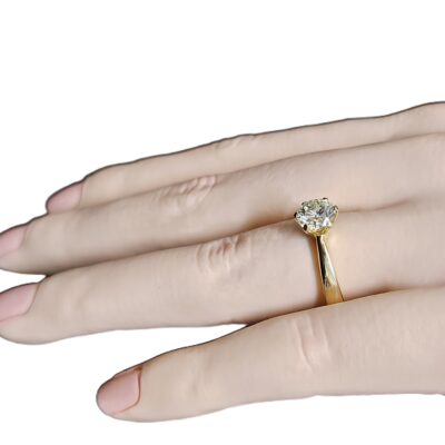 18ct Yellow Gold Solitaire Diamond Engagement Ring Size N Valuation $7500.00